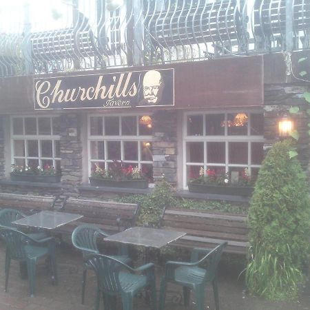 Churchills Inn & Rooms Bowness-on-Windermere Exteriör bild